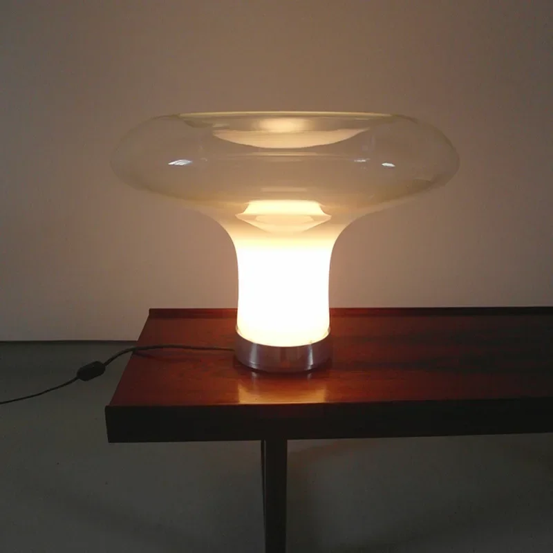Italian Designer Glass Table L - Resin Art On Floor 评论和价格