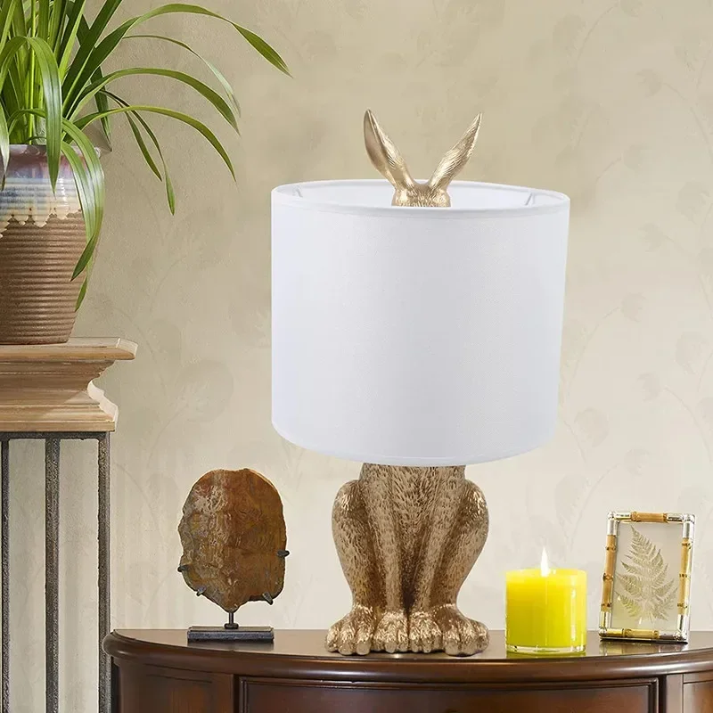 Nordic Modern Rabbit Table Lam - Resin Art On Floor 评论和价格